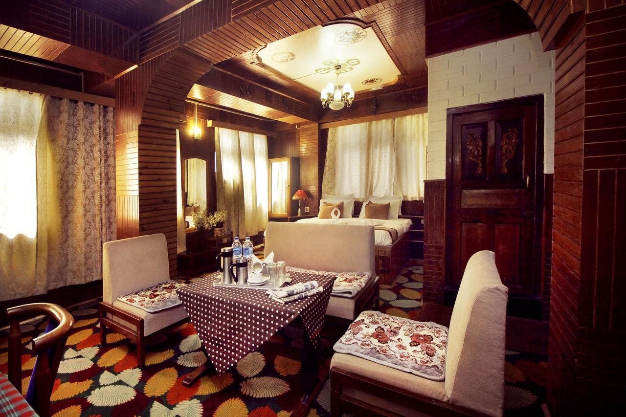 Hotel Soyang Uva Gangtok Exterior foto